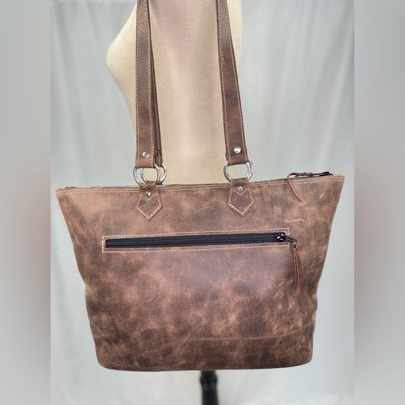 Holy Cow Couture Town Square Tote - Picture 4 of 11